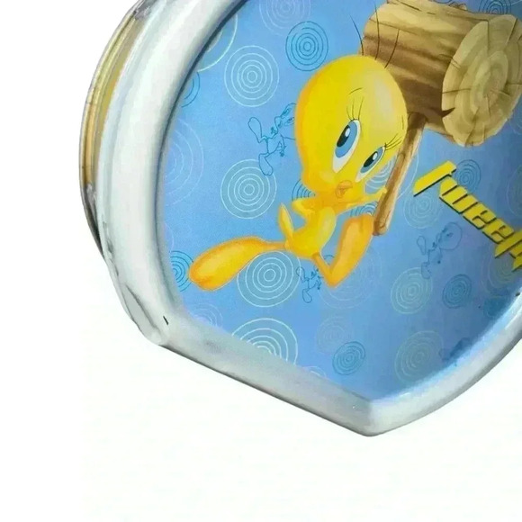 Vintage Looney Tunes Classic Tweety Drum Tin Tote Leather Handle & Latch Closure - Picture 7 of 7